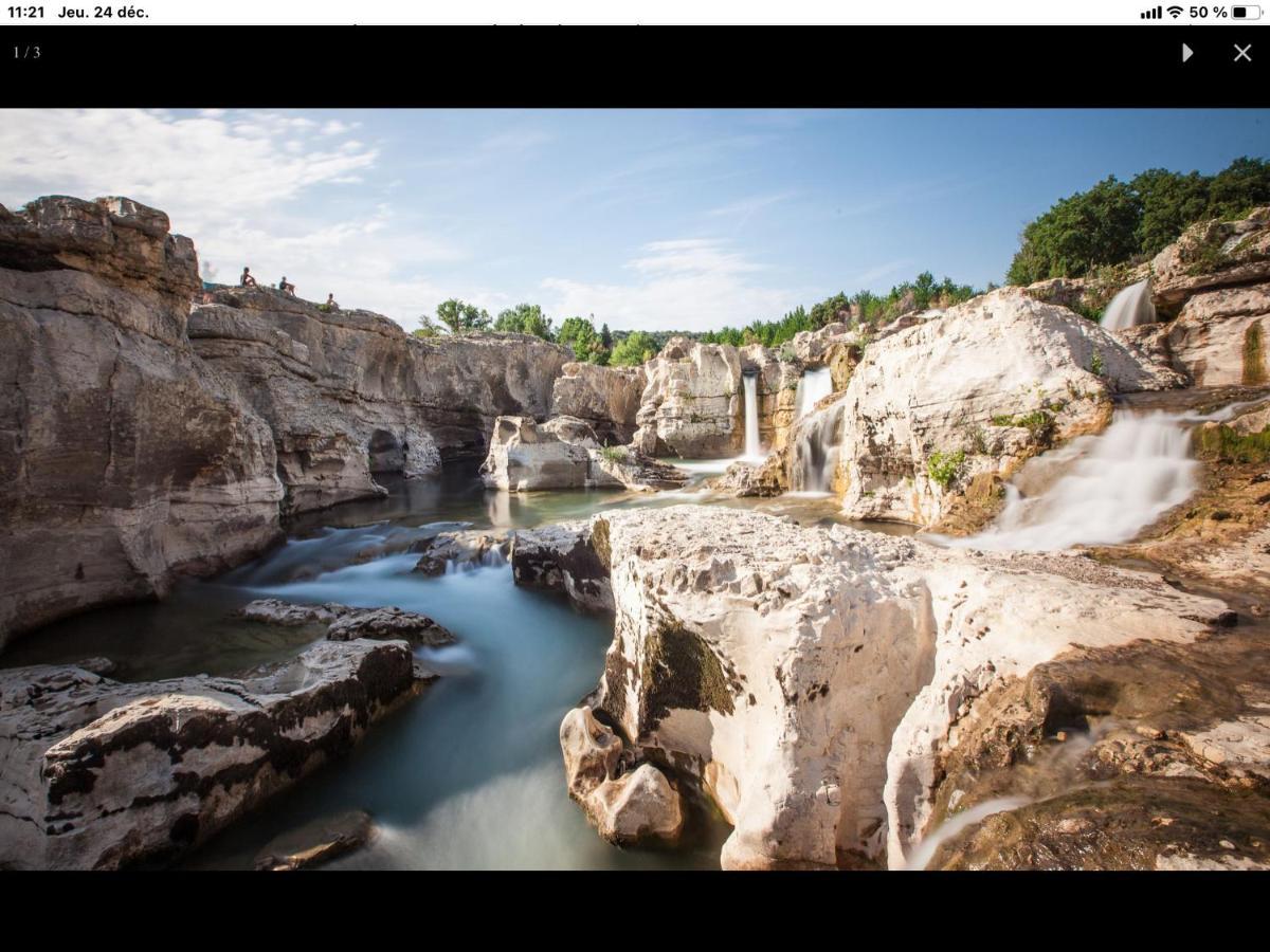 Appartement 3 Min A Pied Du Centre D'Uzes Parking Piscine Экстерьер фото